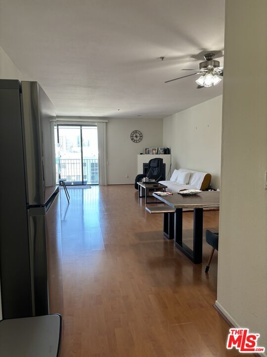 Foto del edificio - 625 S Berendo St