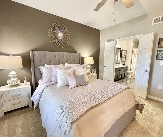 Photo - 1766 S Park View Dr Apartment