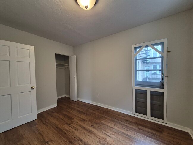 Foto del edificio - 214 Hanover St