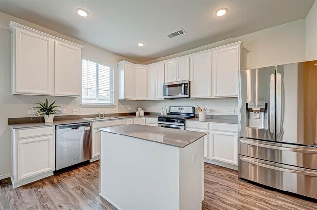 Building Photo - Beautiful home zoned to Katy ISD!