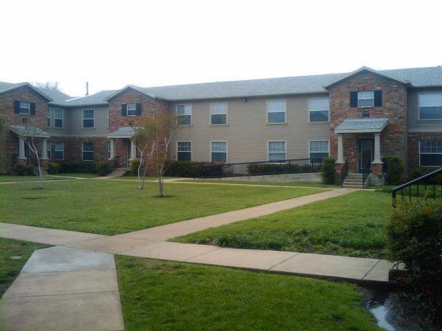 Foto del edificio - 2603 Hillburn Dr