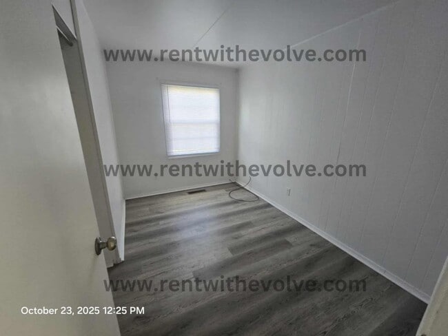 Foto del edificio - 610 E Dunn Ave