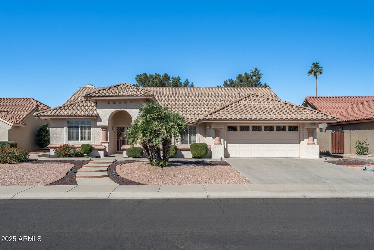 Primary Photo - 13930 W Trail Ridge Dr