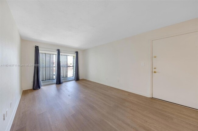 Building Photo - 8701 SW 141st St