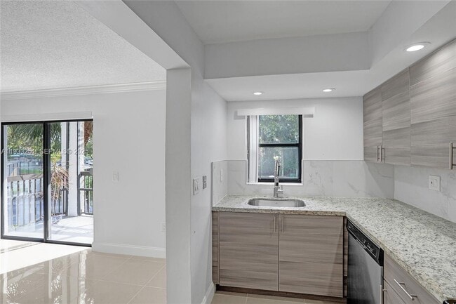 Foto del edificio - 701 NW 19th St