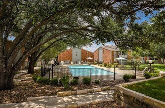 Building Photo - Riverstone Apartments