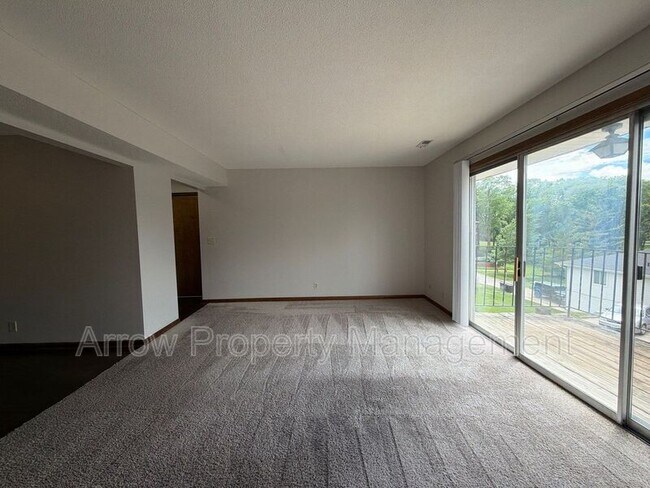 Foto del edificio - 3831 S 46th St