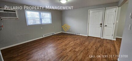 Building Photo - 130 W Howard St