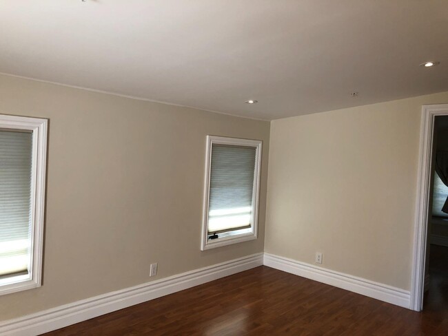 Building Photo - 14414 Liddicoat Dr