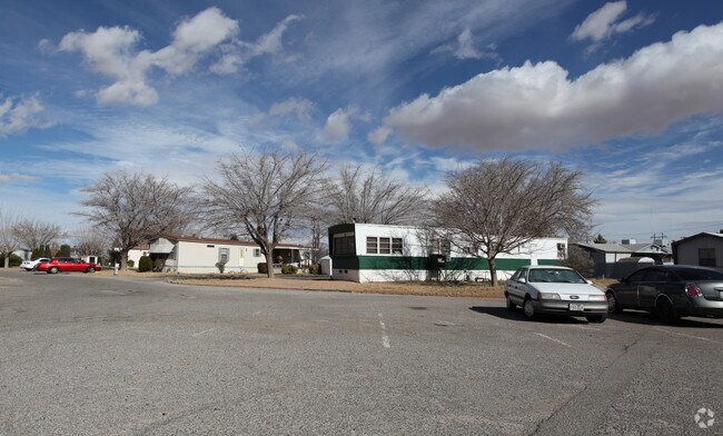 Foto del edificio - 10333 Grouse Rd