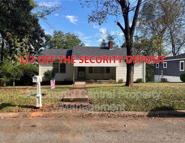 Foto del edificio - 520 Belcher Dr