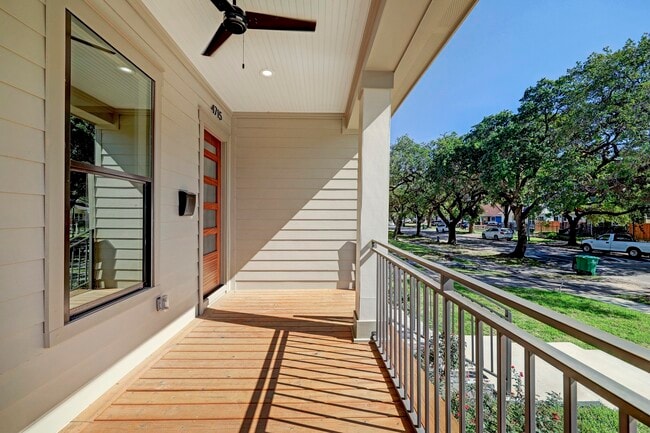 Foto del edificio - 4715 McKinney St