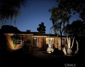 Building Photo - 8448 Aura Ave
