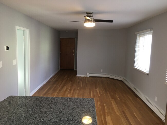 Building Photo - 28 Pine Hill Ave