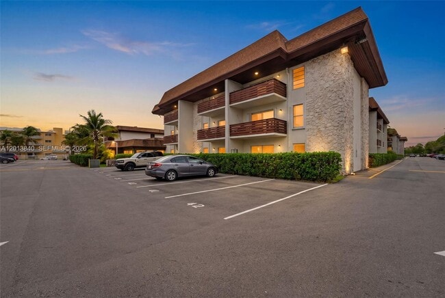 Foto del edificio - 7477 SW 82nd St