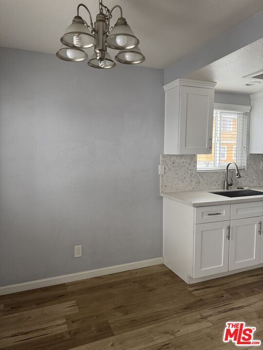 Foto del edificio - 1616 W 206th St
