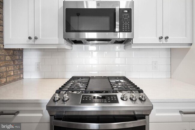 Foto del edificio - 302-806-U302 N 2nd St