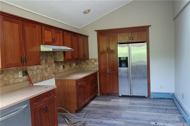Building Photo - 217 Pine Island Turnpike