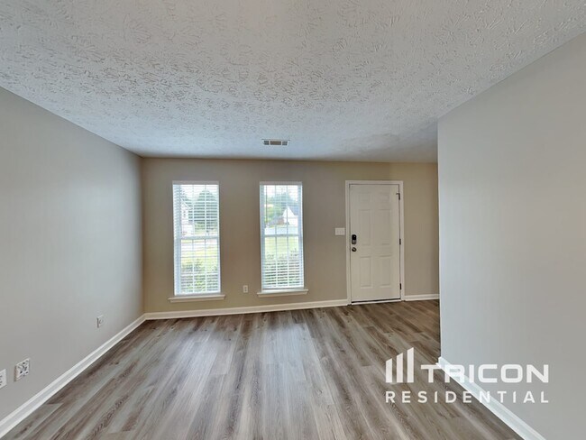 Building Photo - 6642 Dottie Mae Ct