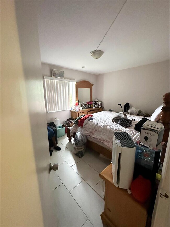 Foto del edificio - 3724 NW 115th Way