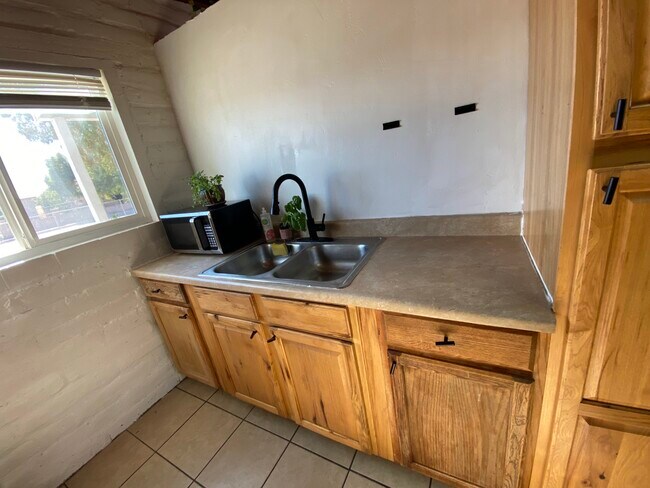 Foto del edificio - 174 W Borrego St