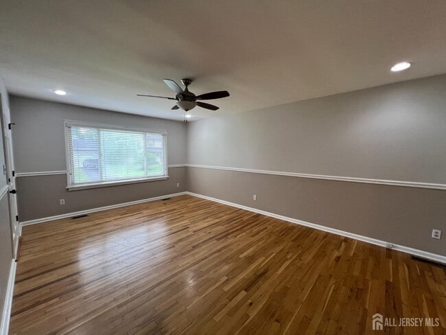 Foto del edificio - 514-516-516 Carmine Ave