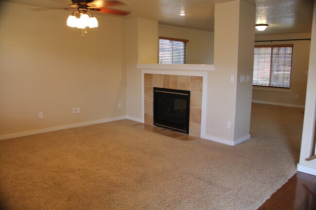 Foto del edificio - Great Home In Columbia Village!