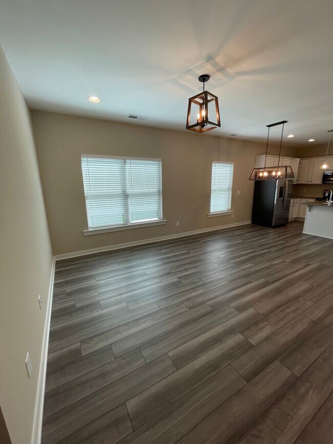 Building Photo - New Construction Home for Rent in Odenvill...