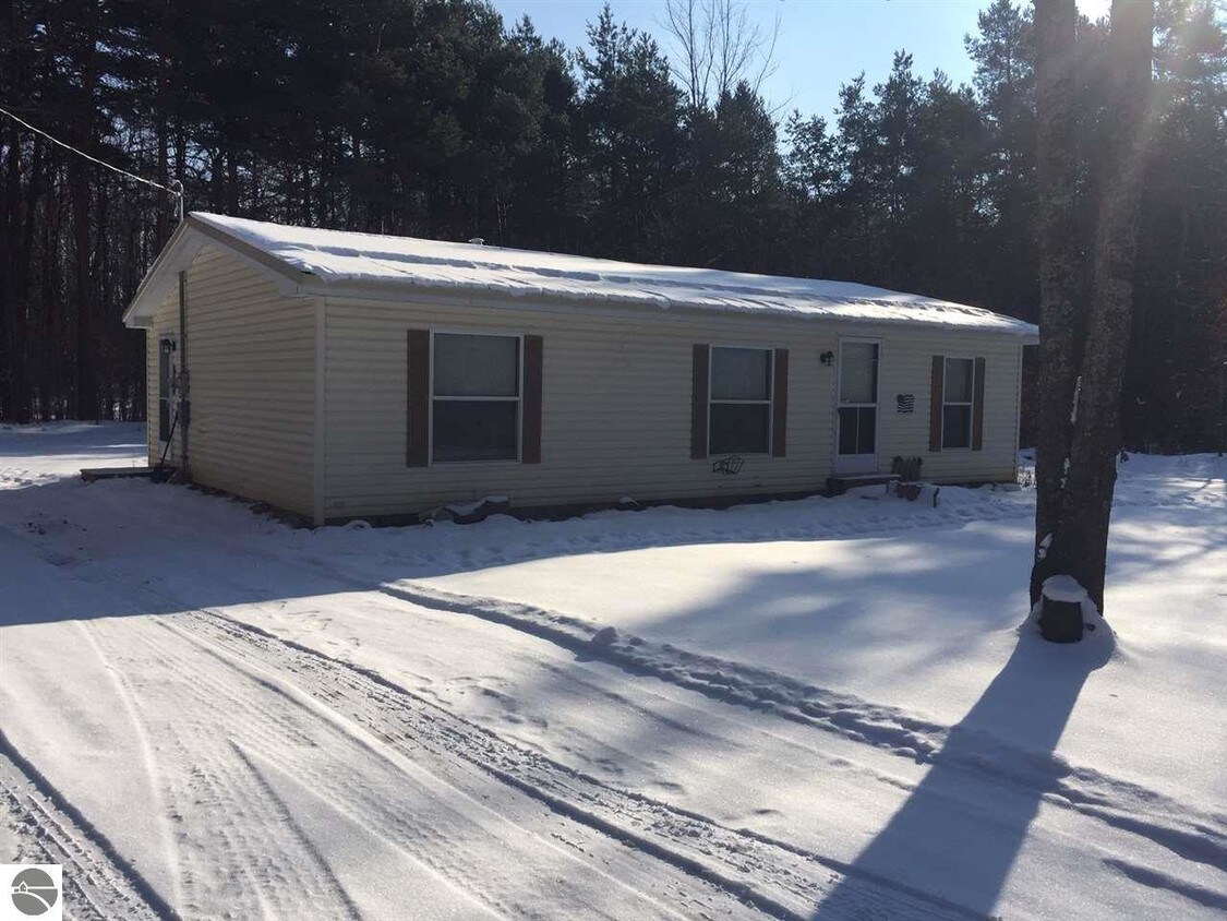 Primary Photo - 2654 Preston Rd NE