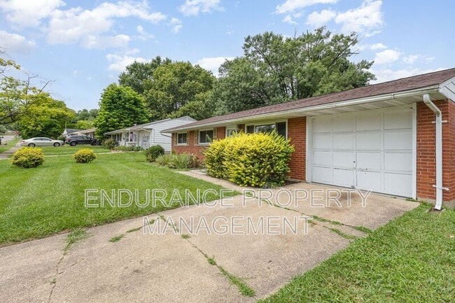 Building Photo - 455 Rockford Dr