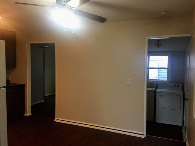 Foto del edificio - 3245 Kenwood St