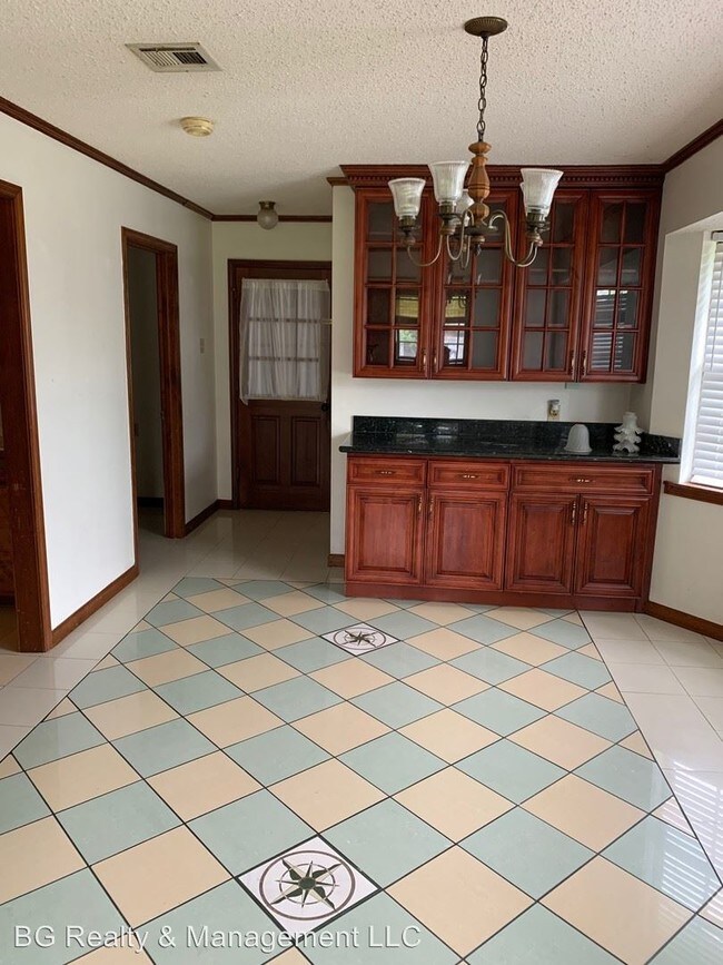 Foto del edificio - 3 br, 2 bath House - 107 Albania Ct