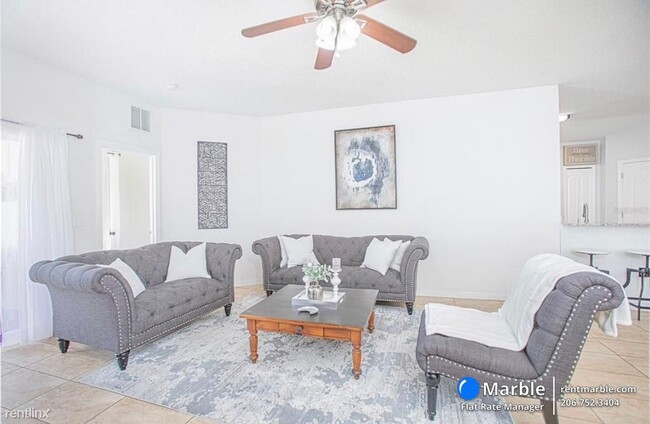 Building Photo - 3 br, 2 bath House - 5728 Vista Linda Dr