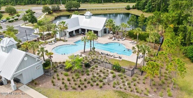 Building Photo - 79392 Plummer's Creek Dr