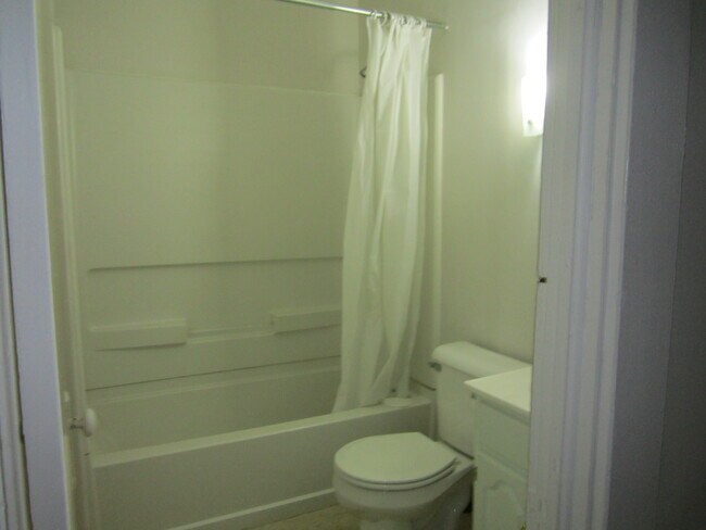 Foto del edificio - 120 Trinity Pl