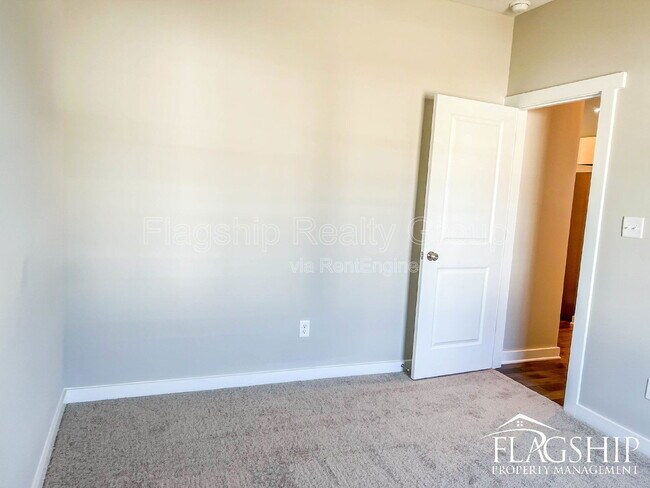 Building Photo - 1507 S Taylor St