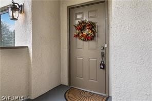 Building Photo - 7402 Lake Breeze Dr