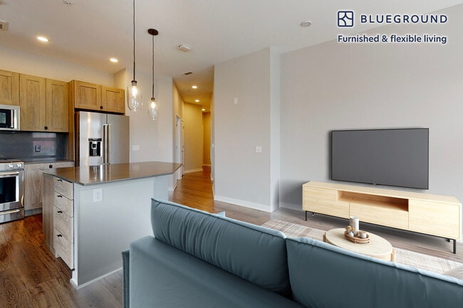 Foto del edificio - 332 Halstead Ave