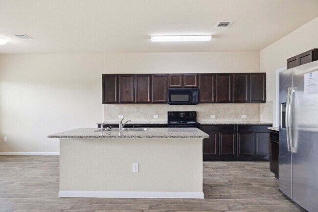 Foto del edificio - 12013 Waterford Run Way