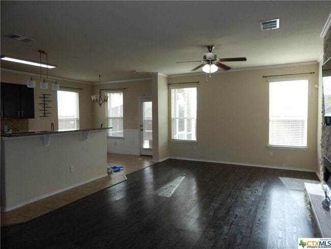 Building Photo - 2404 Black Orchid Dr