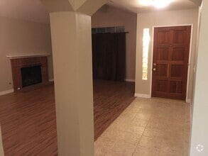 Building Photo - 2170 N Spruce Ave
