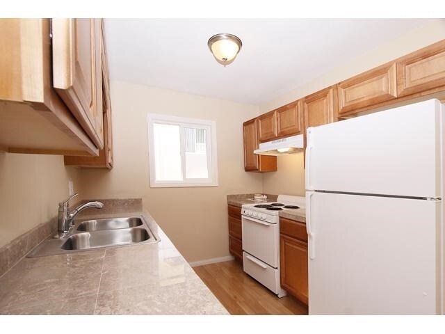 Building Photo - 4750 Noyes St