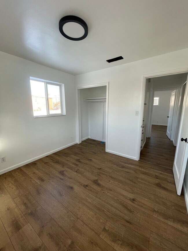 Habitación #1 - 933 Fremont Ave S