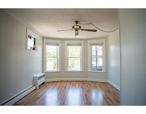 Primary Photo - 320 Jefferson Ave