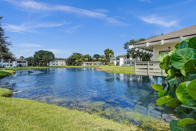 Foto del edificio - 2906 SW 21st Terrace