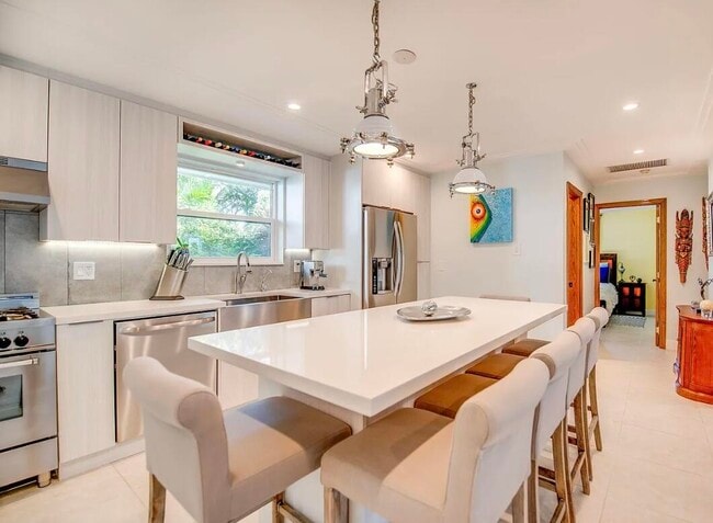 Building Photo - 2635 Koehns Ave