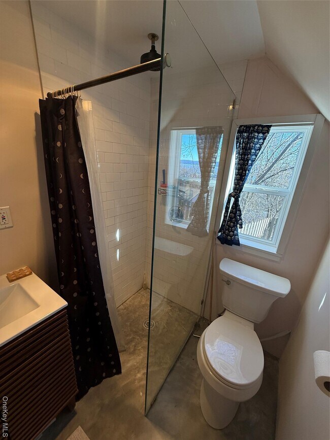 Foto del edificio - 16A Shadyside Ave