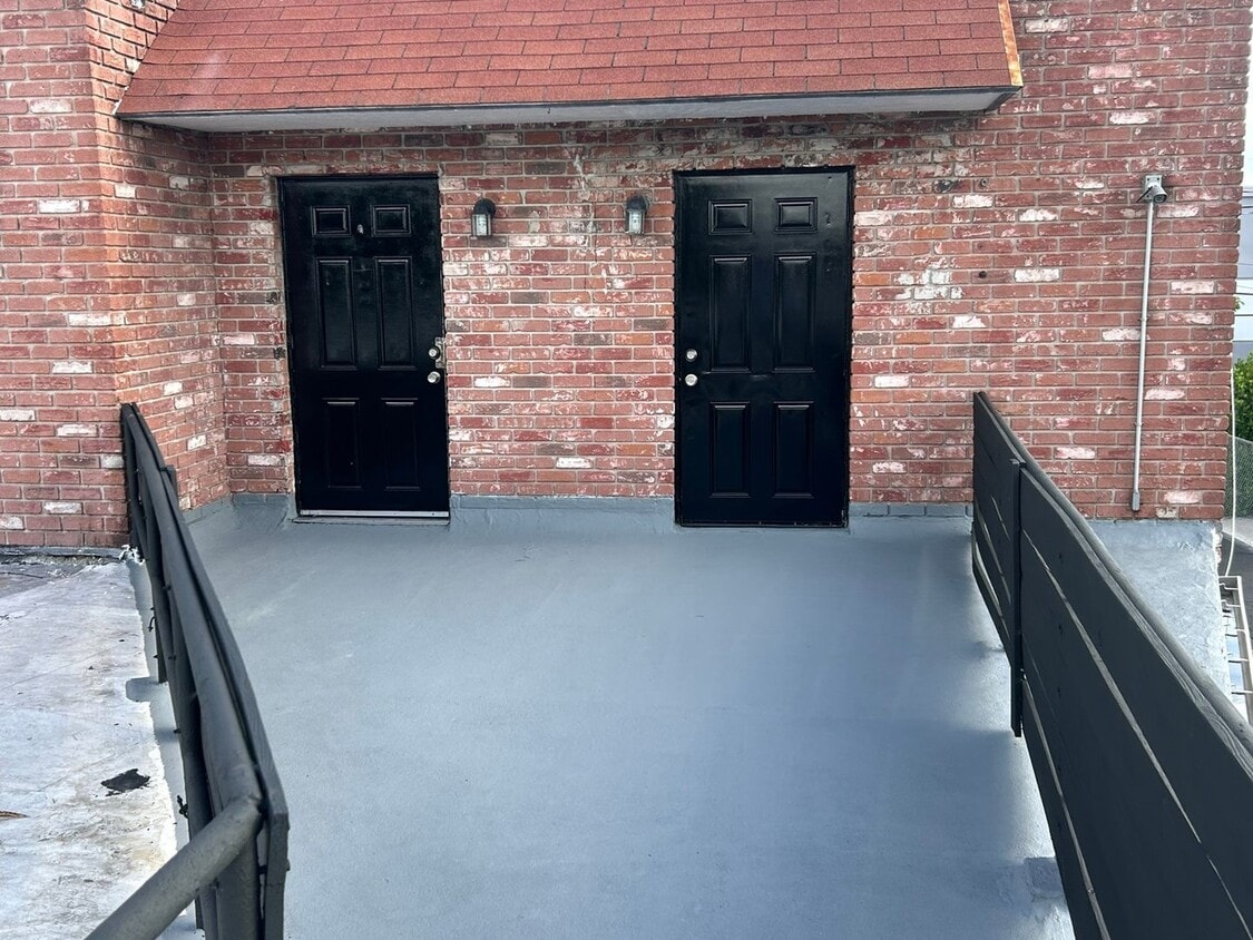 Foto principal - 2036 NE 18th St