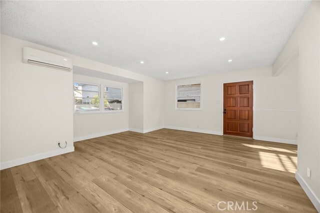 Building Photo - 508 N Chandler Ave