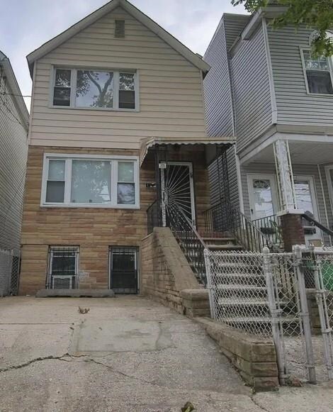 Building Photo - 46 Williams Ave